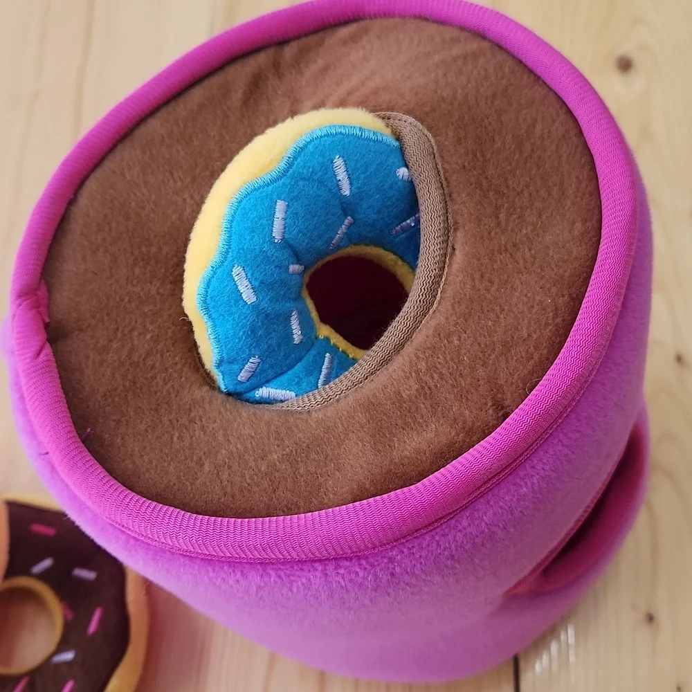 ZippyPaws Burrow Coffee and Donutz Interactive Dog Toy - Picture 7 of 12
